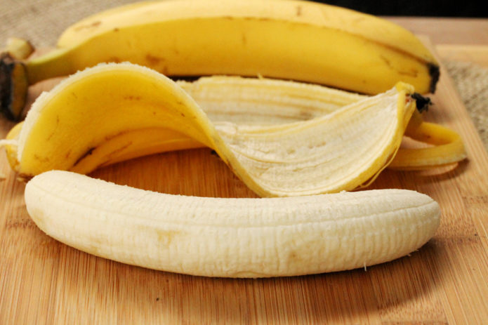 Banana sbucciata